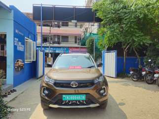 Tata Nexon XZ Plus LUXS JET Edition